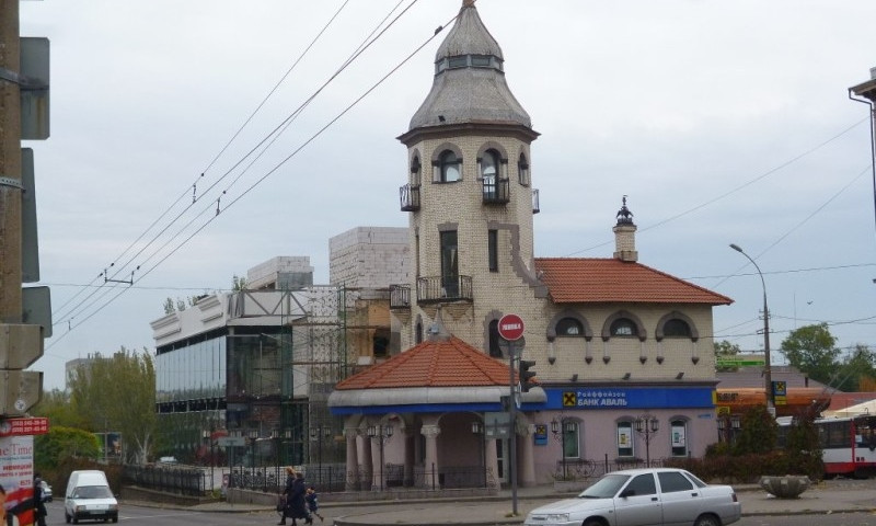 Архитектурная инспекция запретила строить торговый павильон в центре Николаева
