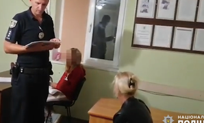 В курортном городке на Николаевщине нетрезвая женщина потеряла дочь