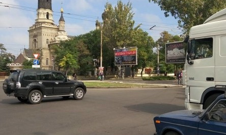 На улице Садовой перестали работать светофоры