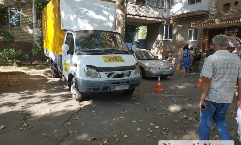 На Чкалова из-за места на парковке расстреляли водителя такси