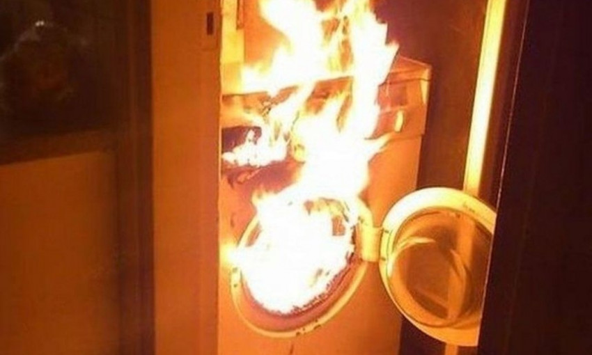 В Южноукраинске из-за стиральной машины едва не сгорела квартира