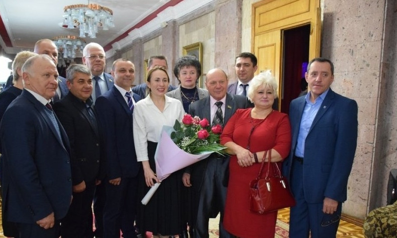 Сегодня в Николаеве поздравили  чиновников всех уровней с Днём самоуправления