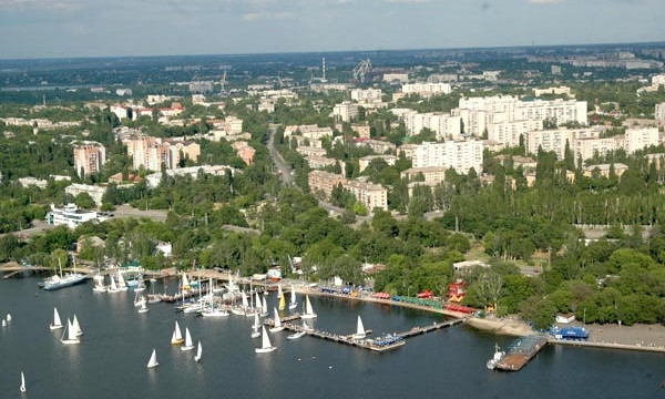 В Николаеве состоится акция протеста против загрязнения акватории яхт-клуба