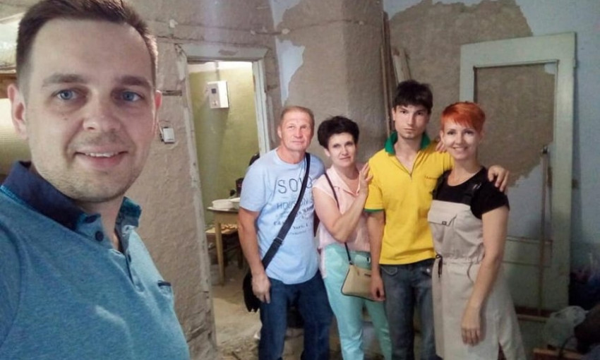 Николаевцев просят помочь с ремонтом квартиры, где живет сирота