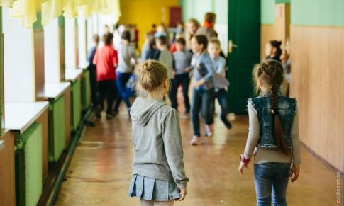 На Николаевщине зарегистрировали 16 случаев COVID-19 в школах и детсадах