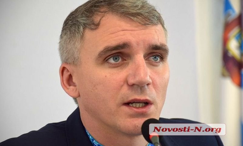 Мэр Николаева не собирается сокращать штат чиновников горсовета