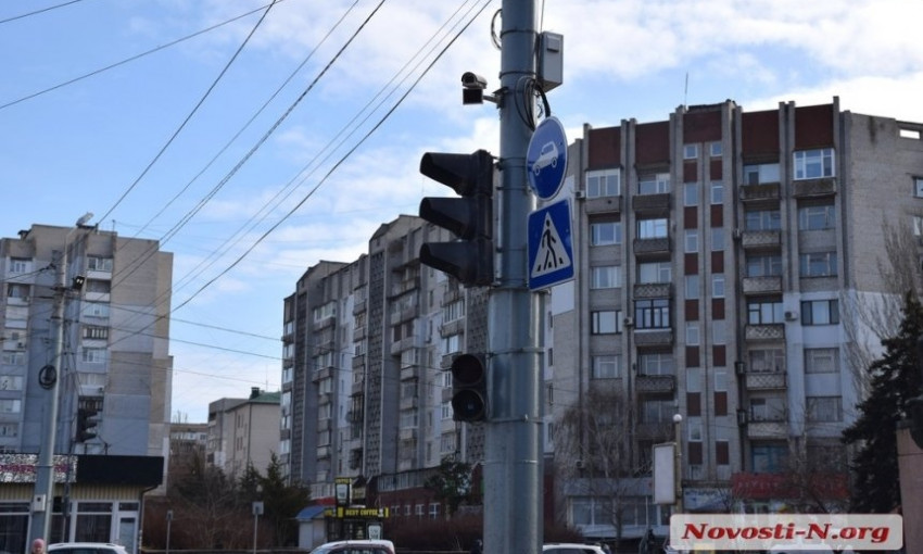 В центре Николаева на аварийном перекрестке не работают светофоры