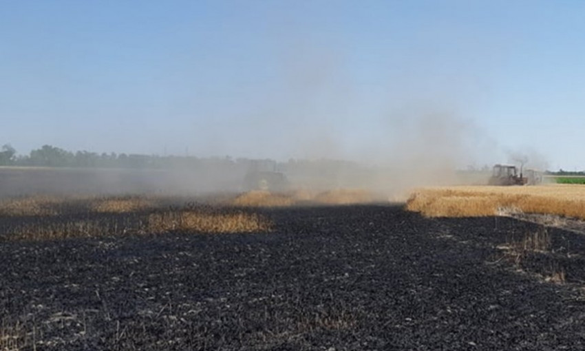 На Николаевщине горело поле с зерновыми культурами