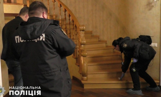 В Николаеве разыскивают злоумышленников, совершивших разбойное нападение — видео 