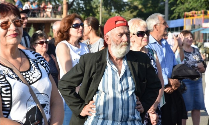 Николаевцы собрались на двенадцатый фестиваль "Песен старого Яхт клуба"