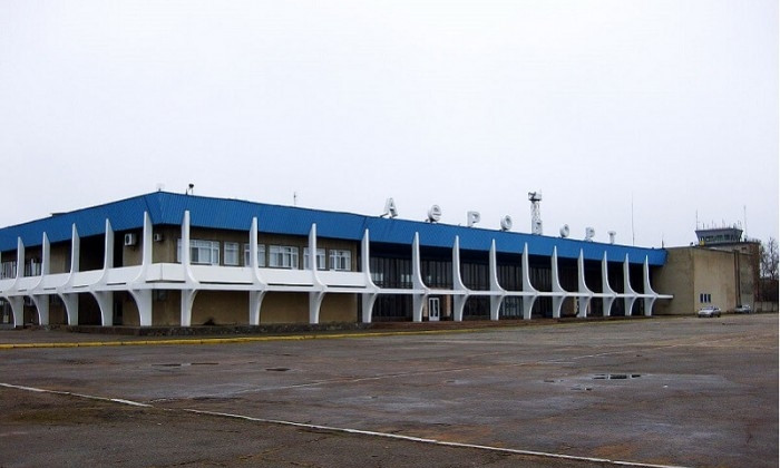 Руководство аэропорта Николаев планирует привлечь 50 тысяч пассажиров за год