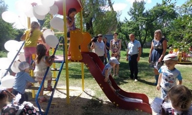 Новая площадка для детей в детском саду "Колосок"