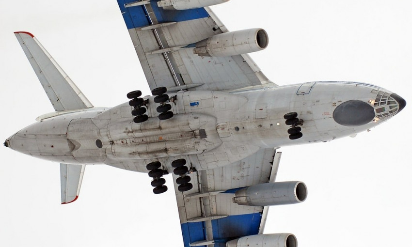 Плюс 35 лет жизни самолетам Ил-76 МД