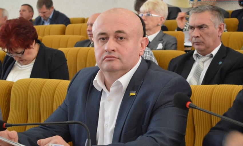 О возврате части делегированных полномочий призвал депутатов задуматься Вадим Олабин