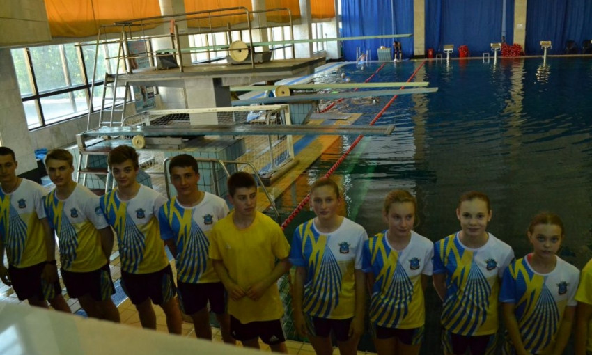 В СКПБ Водолей состоялся чемпионат Николаевской области по прыжкам в воду