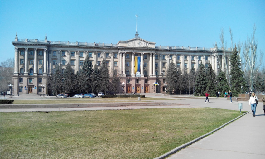 На охрану зданий Николаевской ОГА и мэрии потратят больше двух миллионов