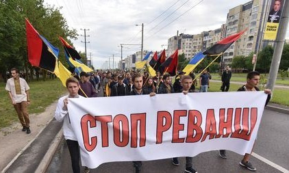 Сегодня в центре Николаева задавали провокационные вопросы «Зеленскому» (фото)