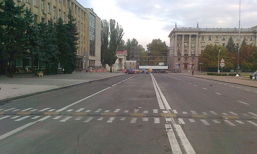 Соборную площадь и главную улицу Николаева убрали после празднования Дня города