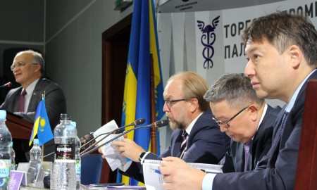 Казахстан ищет партнеров в регионах Украины