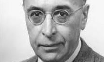 14 июля 1899 года в Николаеве родился американский физик Грегори Брейт