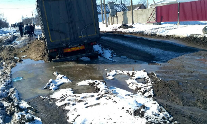 «Терпение не железное» – жители села на Николаевщине опубликовали предупредительное письмо, требуя ремонта дороги