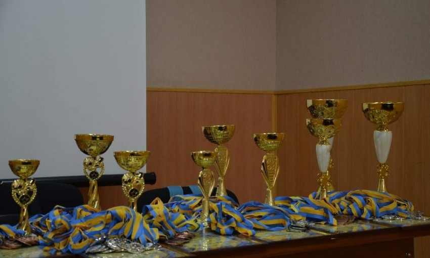 В Николаеве наградили победителей 14-го сезона Лиги уличного футбола
