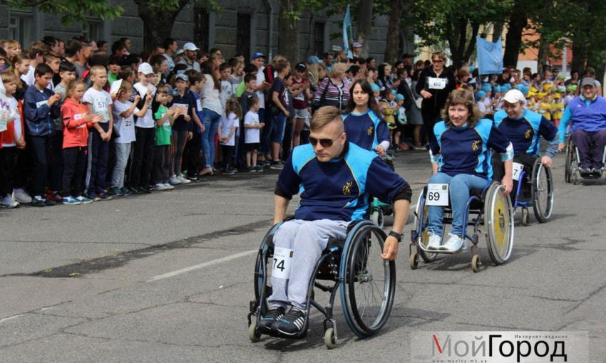 В Николаеве состоялись олимпийские забеги ко Дню Европы