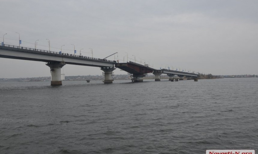Власть Николаева не может ограничить движение по Варваровскому мосту и просит Савченко обратиться в Кабмин
